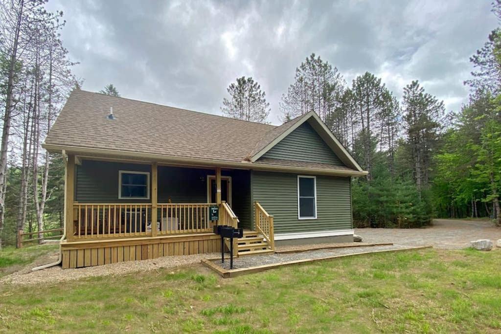 Beaver Brook Chalet Villa Wilmington Exterior photo